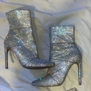 Diamond boots